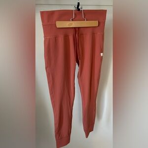 Vuori leggings NEW